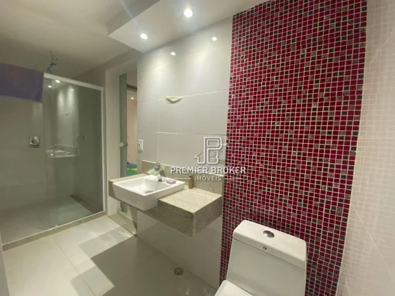 Imagem Casa à venda, 264 m² por R$ 740.000,00 - Albuquerque - Teresópolis/RJ