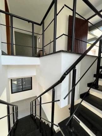 Imagem Casa em condomínio a 15 minutos do centro de Atibaia