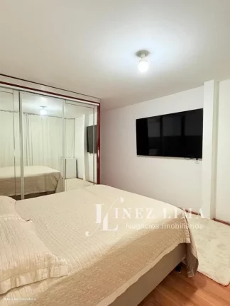 Imagem Casa Alto Padrão para Temporada em Porto Belo, pereque, 5 dormitórios, 4 suítes, 5 banheiros, 2 vagas