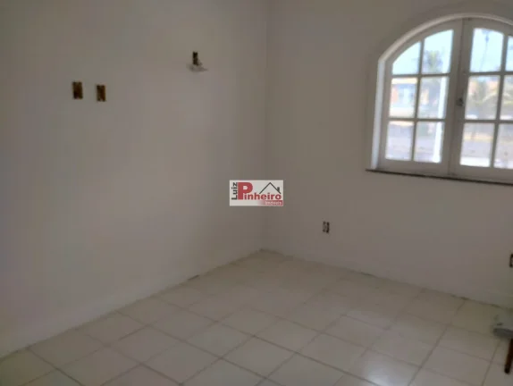 TRIPLEX NO CORSARIO COM 2 suites