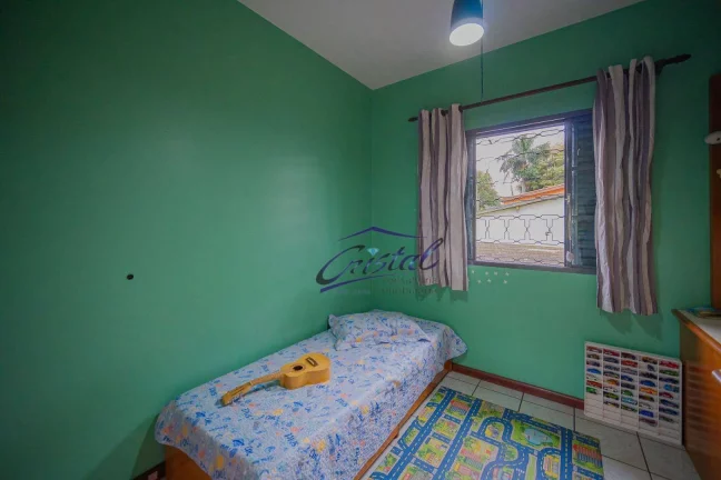 Imagem Casa com 3 quartos (1 suíte) à venda, 331 m² - Ayrosa - Osasco/SP