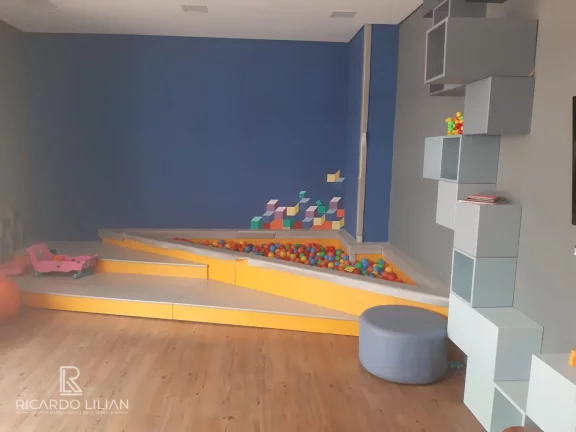Imagem Apartamento no bairro do Cambuci, 2 dormitorios, 34m² em andar alto. A VENDA!!!