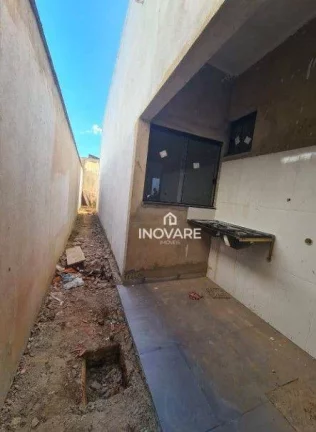 Imagem Casa com 2 dormitórios à venda, 68 m² por R$ 210.000,00 - Setor Dona Marolina - Itumbiara/GO