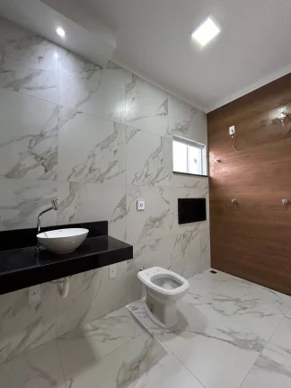 Imagem CASA À VENDA NO LÍVIA - C/ 3 DORM