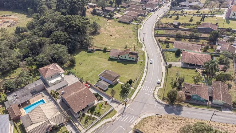 Imagem Terreno com 1.727m2 no Ferraria