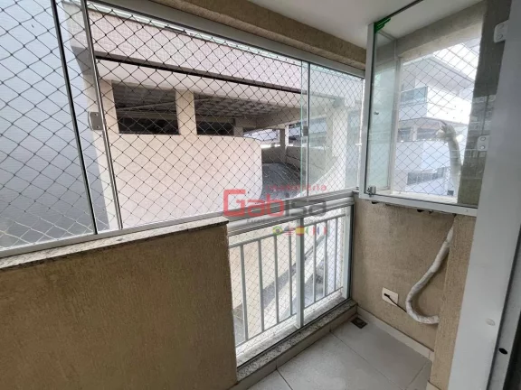 Imagem Apartamento com 3 dormitórios à venda, 90 m² por R$ 550.000,00 - Braga - Cabo Frio/RJ