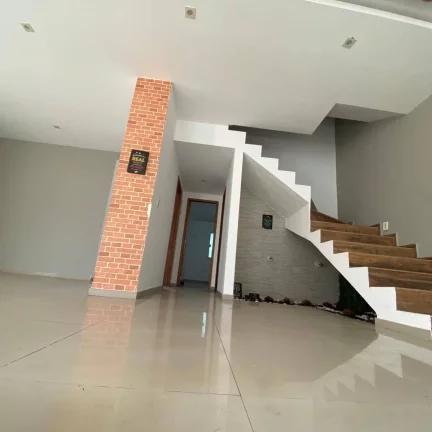 Imagem VENDO CASA AMPLA VILA VALQUREIRE, JACAREPAGUÁ COM 250 m²