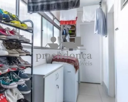 Imagem Apartamento com 113m² em Pinheiros, com 3 quartos e 1 vaga coberta.