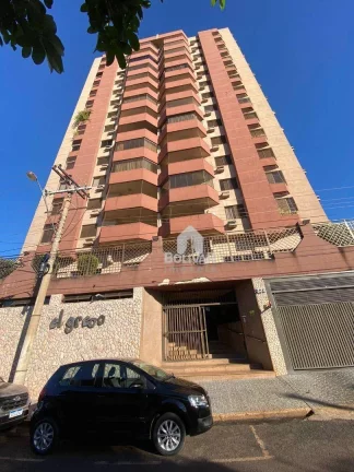 Apartamento com 3 dormitórios à venda, 156 m² por R$ 750.000,00 - Setor Central - Itumbiara/GO
