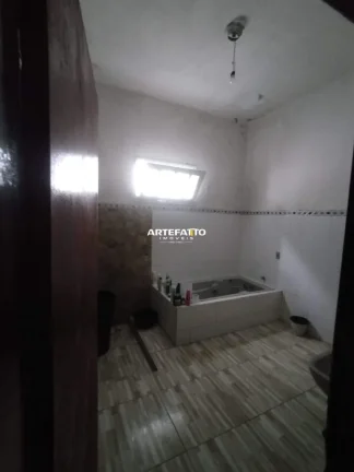 Imagem Casa Grade Ideal para Família Grande e ou Comércio - No Coração do Espinheiro
