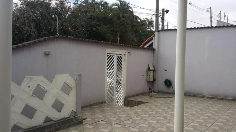 Imagem Sobrado com 3 dormitórios à venda, 250 m² por R$ 850.000,00 - Jardim Carlos Cooper - Suzano/SP
