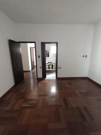 Imagem Casa à venda no bairro Parque das Arvores - Guaratinguetá/SP