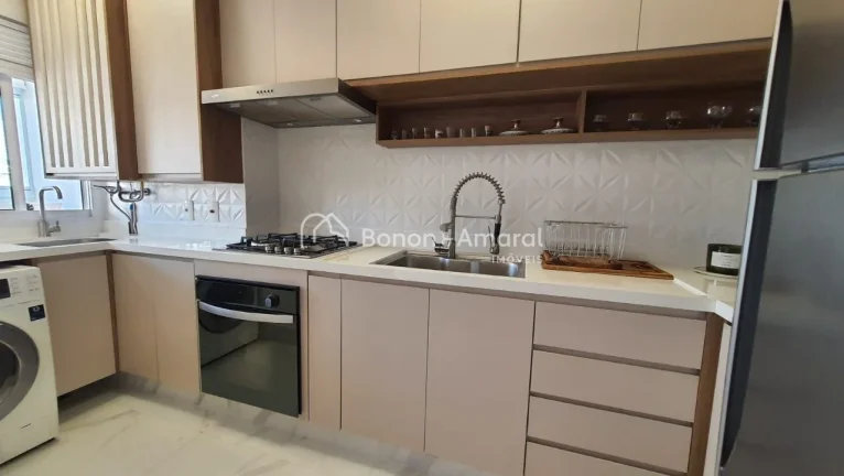 Imagem Este apartamento totalmente mobiliado, ideal para pessoas que não possuem móveis e eletro domésti...