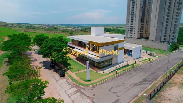 Imagem ÓTIMO LOTE COM 492 M² - LOTE DE ESQUINA