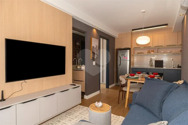 Imagem Apartamento para alugar com 2 quartos no condomínio Helbor B Liv Broklin, São Paulo - SP