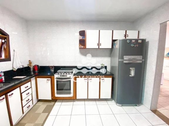 Imagem Casa com 4 dormitórios à venda, 290 m² por R$ 950.000,00 - Maranduba - Ubatuba/SP