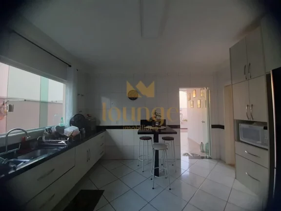 Imagem Sobrado Em Condomínio em Cajuru do Sul - Sorocaba