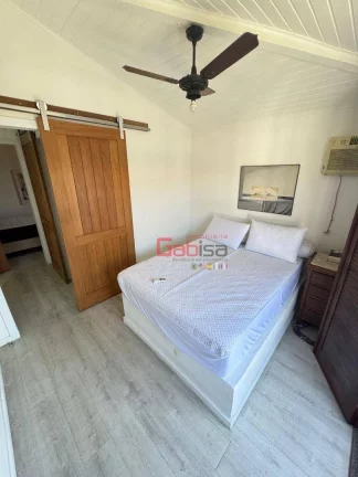 Imagem Casa com 2 dormitórios à venda, 500MTS da Praia - 70 m² por R$ 795.000 - Geribá - Armação dos Búzios/RJ