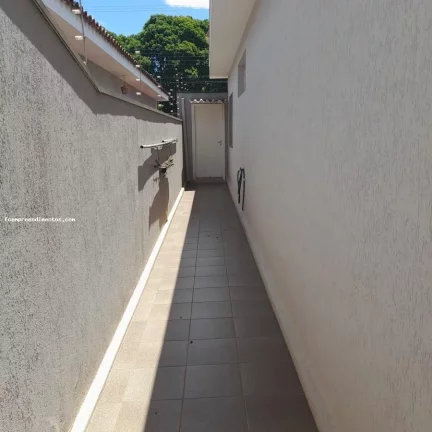 Imagem Casa para Venda em Iracemápolis, Centro, 3 dormitórios, 2 banheiros, 3 vagas