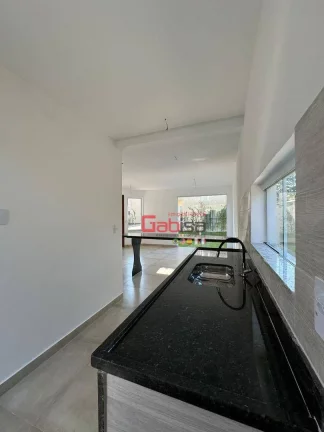 Imagem Casa com 3 dormitórios à venda, 100 m² por R$ 545.000,00 - Rasa - Armação dos Búzios/RJ
