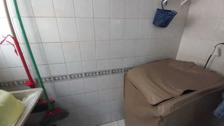 Imagem Apartamento 1 dormitório 1 vaga 350 metros da praia à venda, 50 m² por R$ 295.000 - Vila Guilhermina - Praia Grande/SP