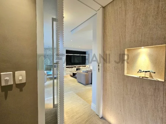 Imagem Apartamento mobiliado para locação no Itaim Bibi, São Paulo-SP: 2 quartos, 2 suítes, 3 salas, 4 banheiros, 2 vagas, 163 m².