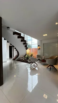 Imagem Sobrado 3 Suítes Condomínio Belvedere 1