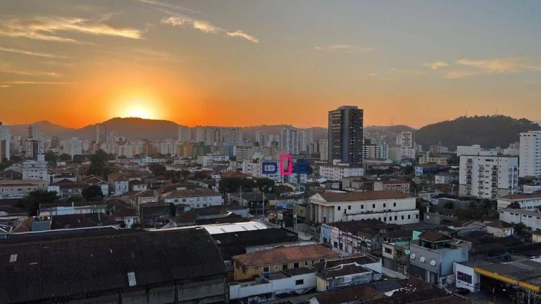 Imagem Apartamento com 2 dormitórios à venda, 67 m² por R$ 510.000 - Macuco - Santos/SP