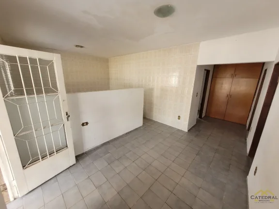 Imagem Casa térrea à venda com 2 quartos na região do Engordadouro, em Jundiaí-SP