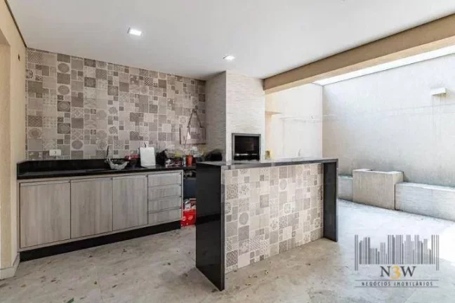 Imagem Sobrado à venda na Vila Leopoldina São Paulo SP com 3 suítes, 3 vagas de garagem e 201m² de área construída em um terreno de 183m².