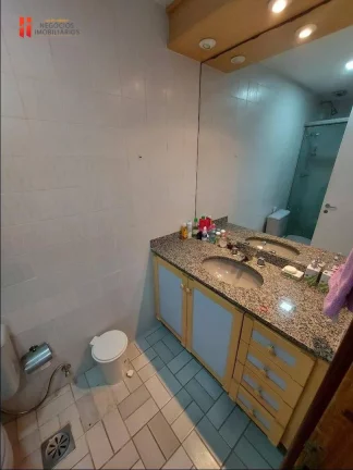 Imagem APARTAMENTO a poucos passos da PRAIA de 2 quartos + DCE à venda na Barra da Tijuca/RJ