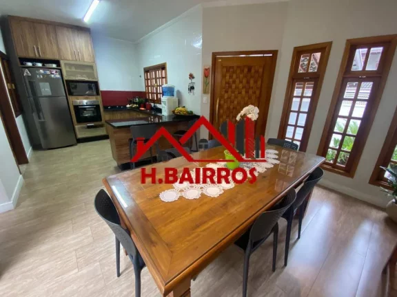 Casa à Venda no Villa Branca em Jacareí com 140m