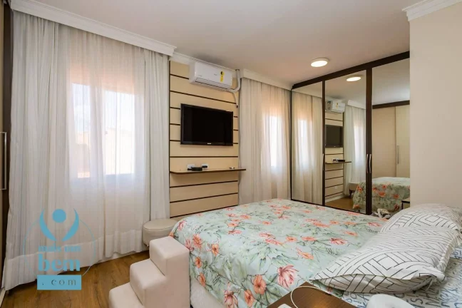 Imagem Lindo sobrado com 81 m² à venda por R$ 460.000 - Bairro Alto - Curitiba/PR