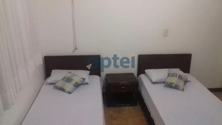 Imagem Apartamento mobiliado com 4 dormitórios (3 suítes), 2 vagas cobertas, 170 m² a duas quadras da praia da Enseada - Guarujá