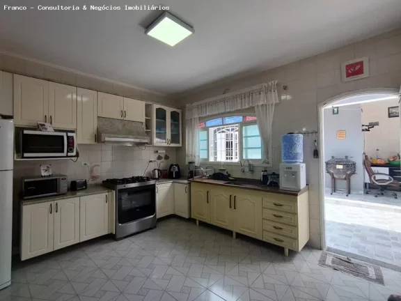 Imagem Casa para Venda em Mongaguá, Balaneario Itaoca, 3 dormitórios, 1 suíte, 3 banheiros, 2 vagas