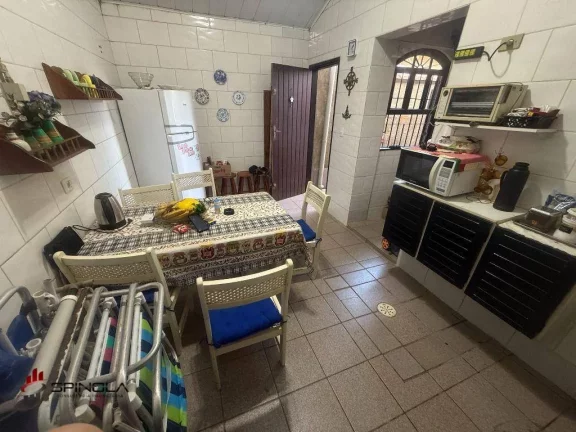 Imagem Casa com 2 dormitórios à venda, 68 m² por R$ 370.000,00 - Jardim Imperador - Praia Grande/SP