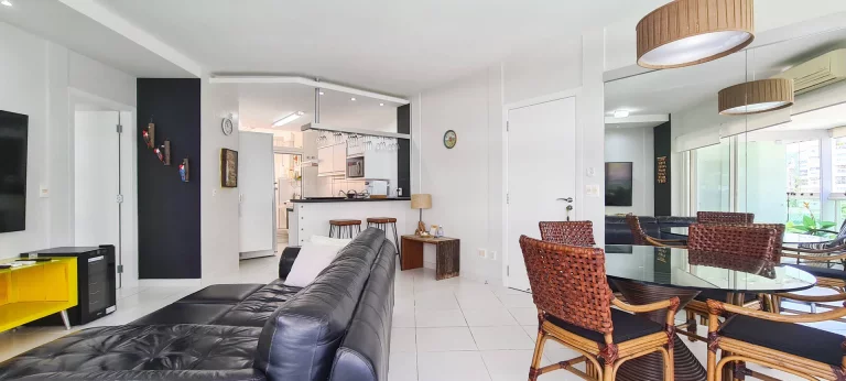 Imagem Apartamento com 3 dormitórios à venda, 108 m por R$ 3.500.000,00 - Riviera