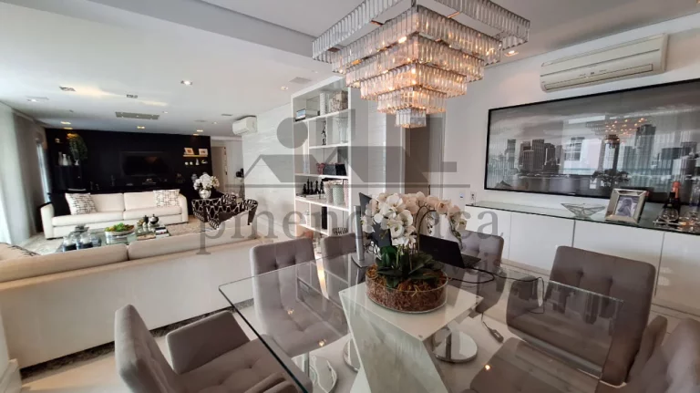 Imagem Apartamento de 153m² a venda na Rua Fabia, 3 suítes e 3 vagas.