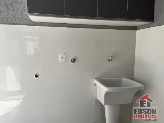 Imagem Linda Casa, 2 Quartos, sendo 1 Suíte, Área Gourmet