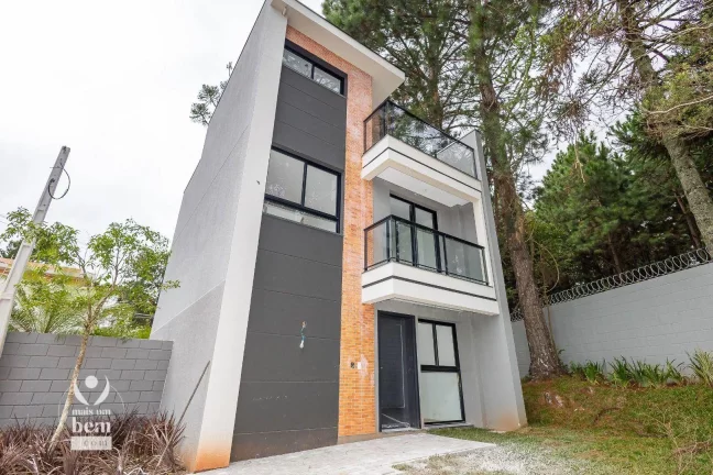 Imagem Sobrado com terraço, 3 quartos sendo 1 suíte, 2 vagas de garagem à venda por R$ 1.014.425,73 - Santa Cândida - Curitiba/PR