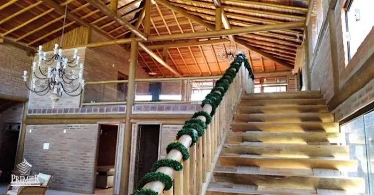 Imagem BÉLISSIMA CHÁCARA A VENDA COM ACABAMENTO RÚSTICO NO MEDEIROS DE ITUPEVA