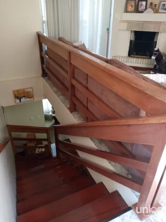 Apartamento Duplex de 03 dormitórios para comprar em Santa Maria com piscina lar