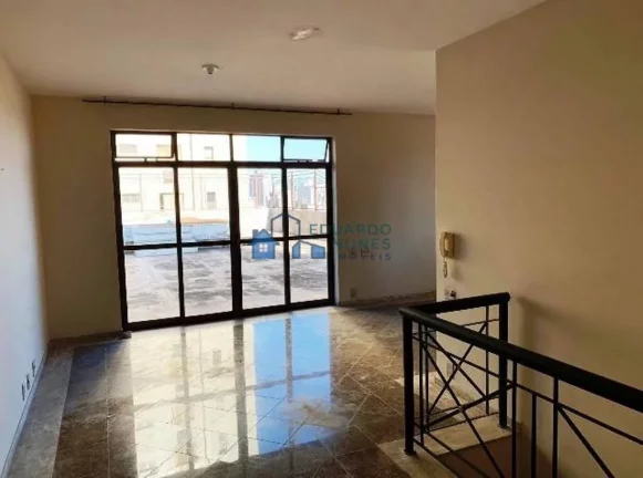 Foto do imóvel: Cobertura em ótimo estado externo, e bem conservado internamente no Carmo.