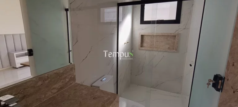 Imagem Parque Ville Pinheiros - Parque Ville Pinheiros, Casa Térrea, Alto Padrão, 312m², 3 suítes plenas, Cozinha montada em armários, Ap. Goiânia