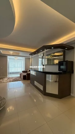 Imagem Cobertura Duplex á venda com 4 suítes, 4 vagas de garagem localizada no coração de Balneário Camboriú.