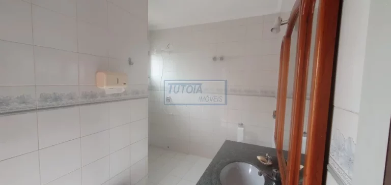 Imagem SOBRADO COM 3 DORMITÓRIOS E COM DUAS VAGAS PARA LOCAÇÃO NO PARAISO