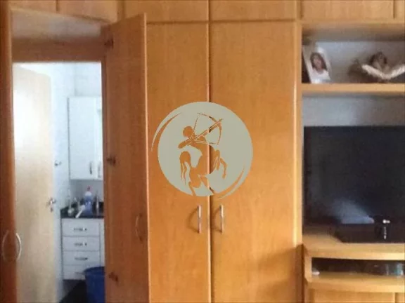 Imagem CASA CINEMATOGRAFICA !! MODERNA E COM FINO ACABAMENTO(MÁRMORE ,VIDROS BLINDEX E ALUMÍNIO), POSSUI ...