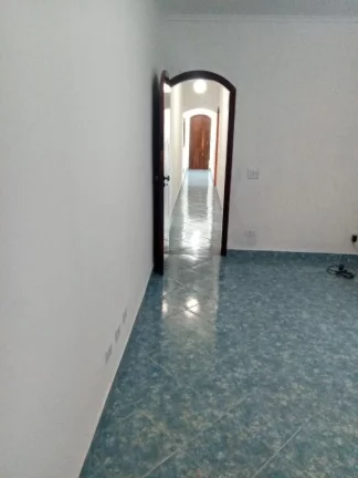 Imagem Sobrado à venda, 239 m² por R$ 700.000,00 - Jardim Imperador - Suzano/SP