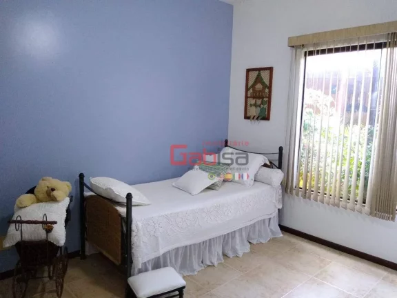 Imagem Casa com 4 dormitórios à venda, 198 m² por R$ 680.000,00 - Guriri - Cabo Frio/RJ