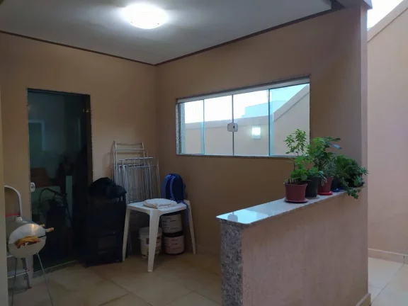Imagem Casa alto padrão a venda no condomínio vale dos Cristais Macaé RJ.